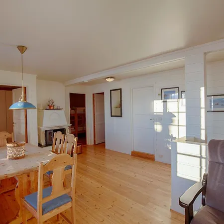 Steps From The Slopes With Stunning Views! Apartment