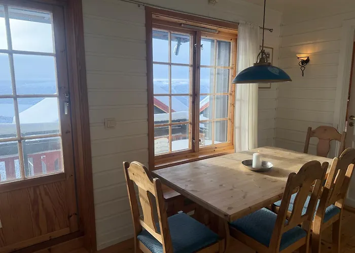 Steps From The Slopes With Stunning Views! Apartamento *